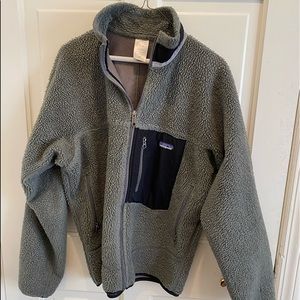 Mens Patagonia Retro-x size medium